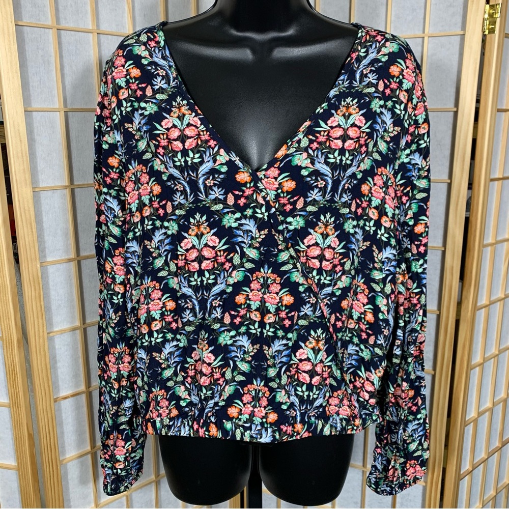 NWT - LOFT Lightweight Floral Blouse